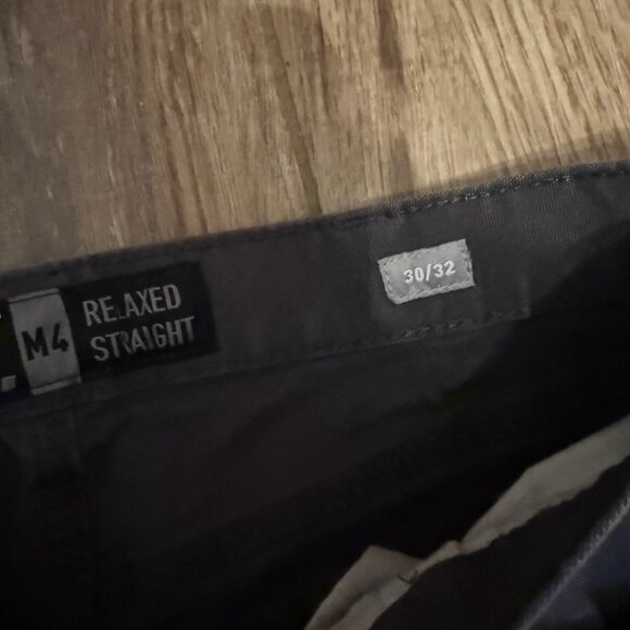 Ariat Rebar M4 Relaxed Straight Pant Jeans - Picture 3 of 4